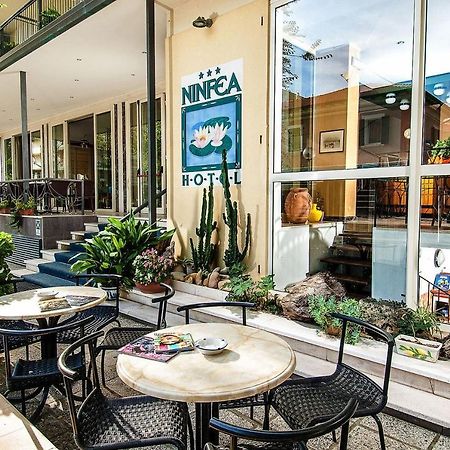 Hotel Ninfea Каттолика Экстерьер фото