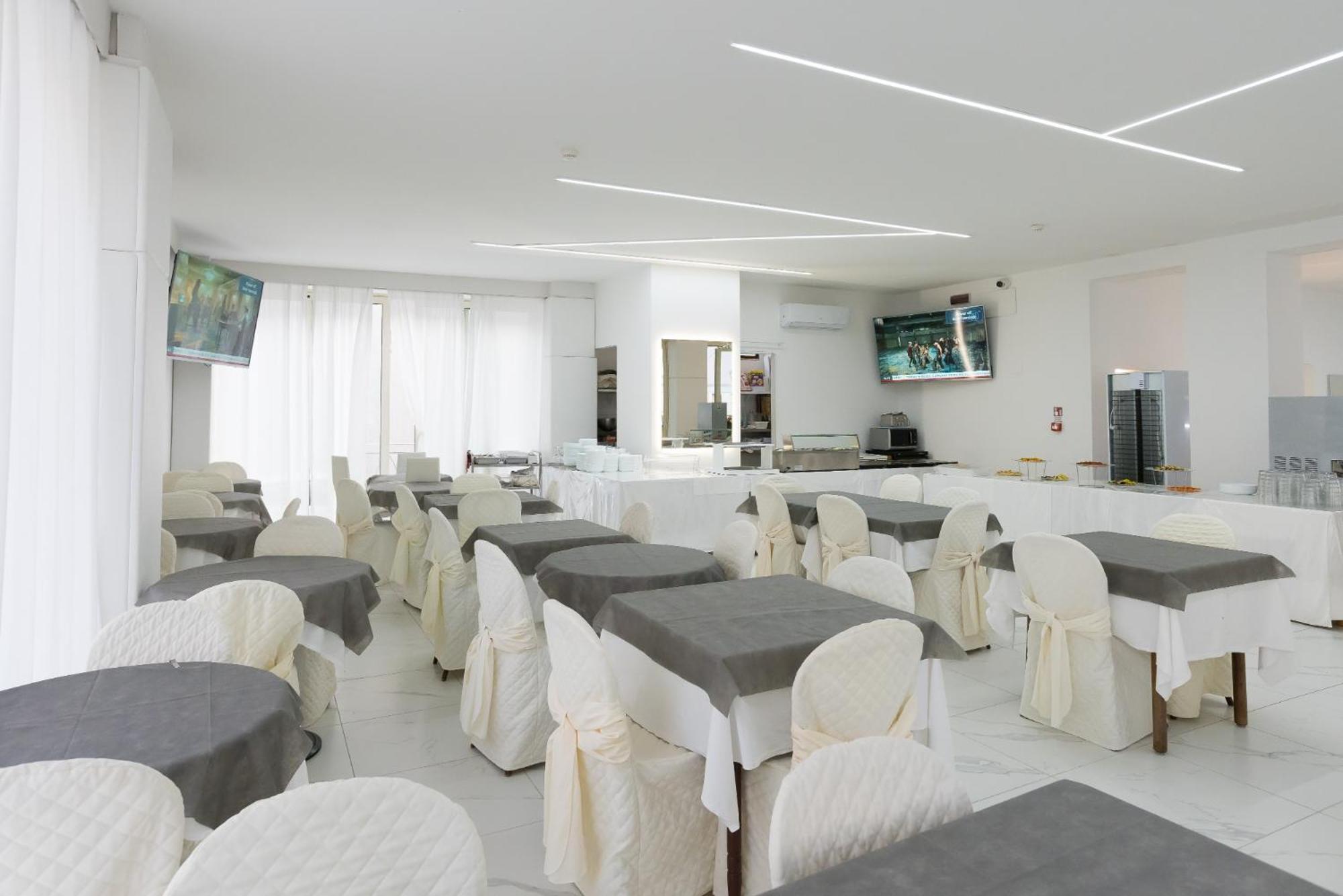 Hotel Ninfea Каттолика Экстерьер фото
