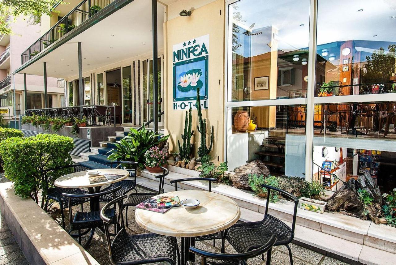 Hotel Ninfea Каттолика Экстерьер фото